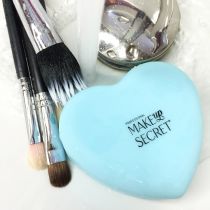 	 Насадка для мытья кистей "Silicone Heart" (4 оттенка) ― MAKEUPSECRET.KZ первый интернет-магазин для визажистов